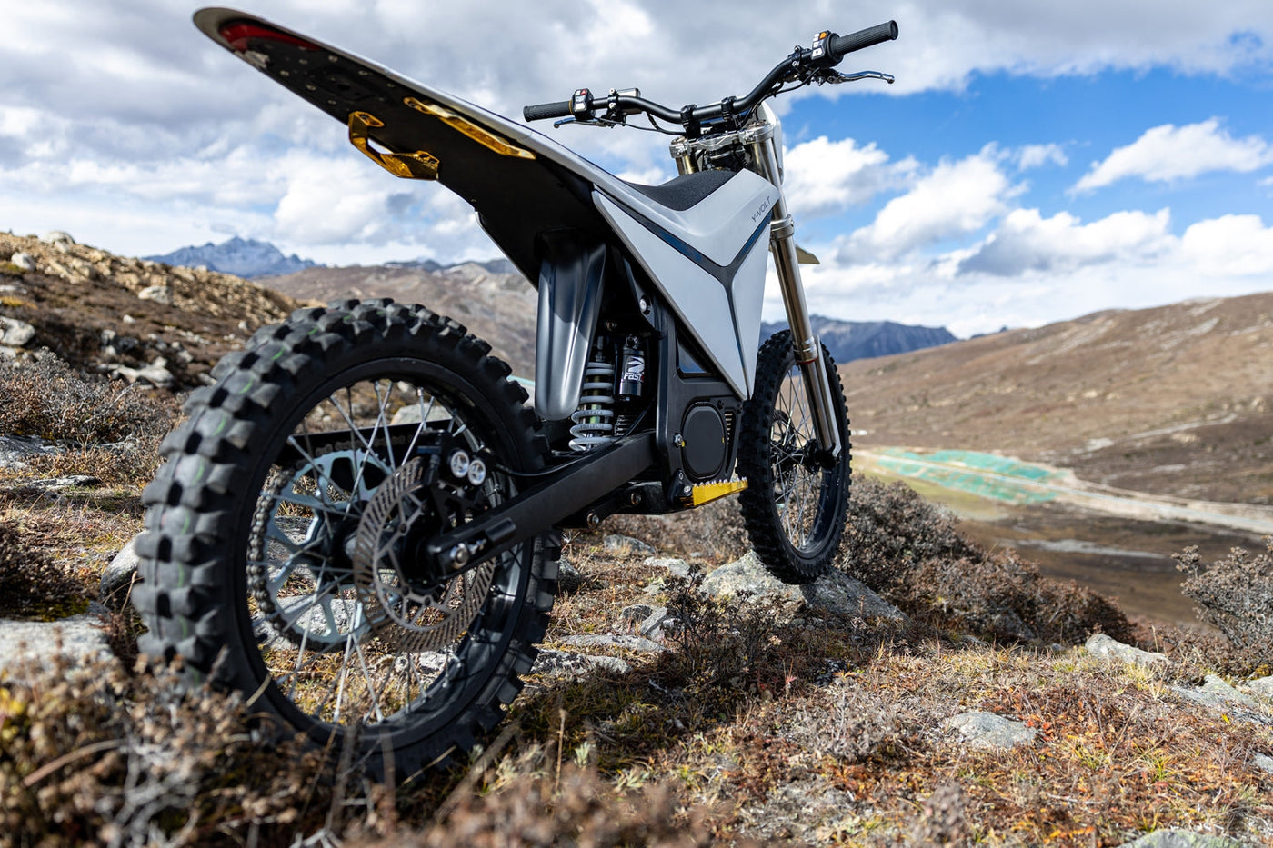 Controlador vetorial de onda senoidal desenvolvido pela Y-VOLT